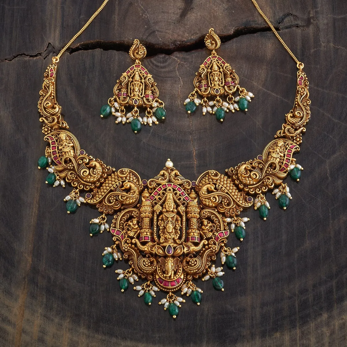 Antique Necklace 178124