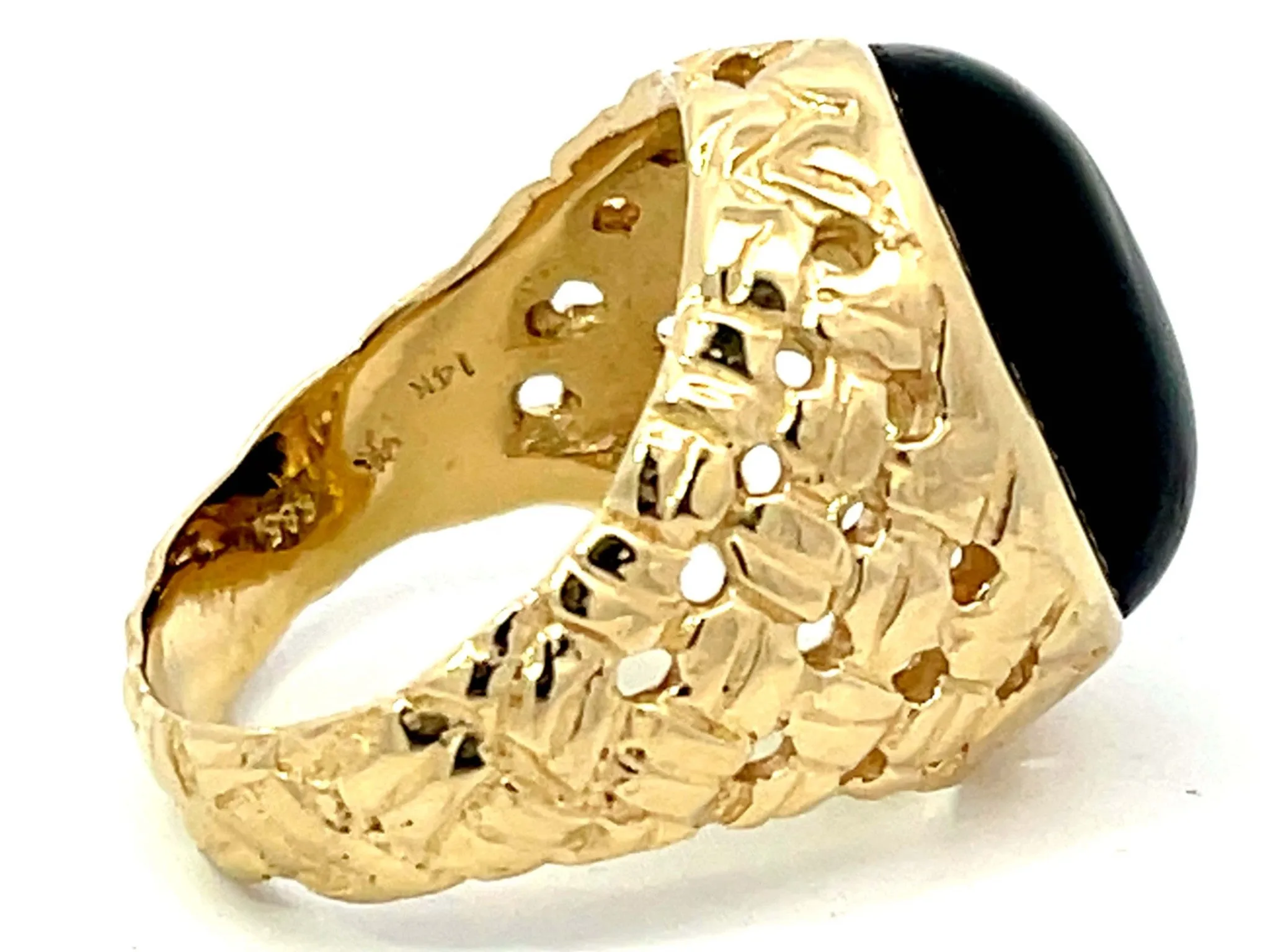 Black Oval Onyx Cabochon Ring in 14k Yellow Gold