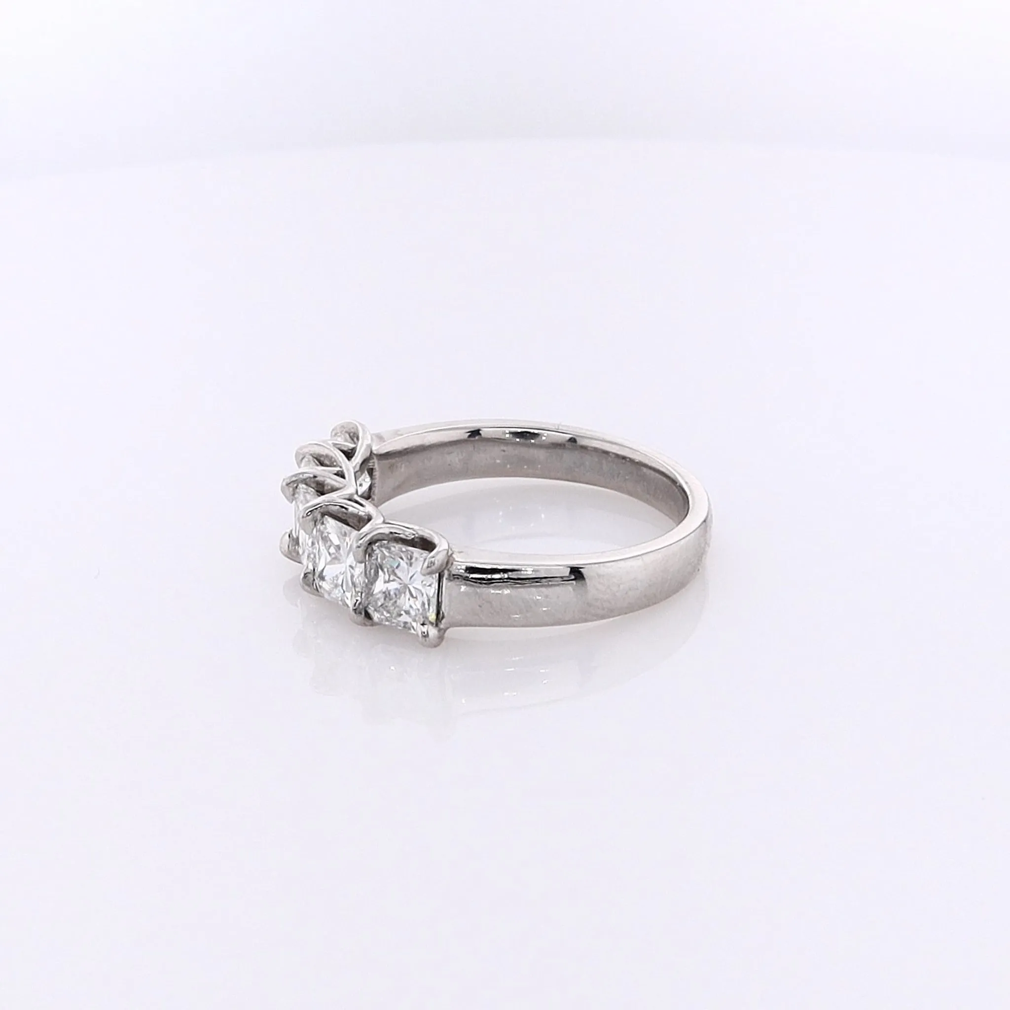 Estate Platinum Diamond Trellis Wedding Band