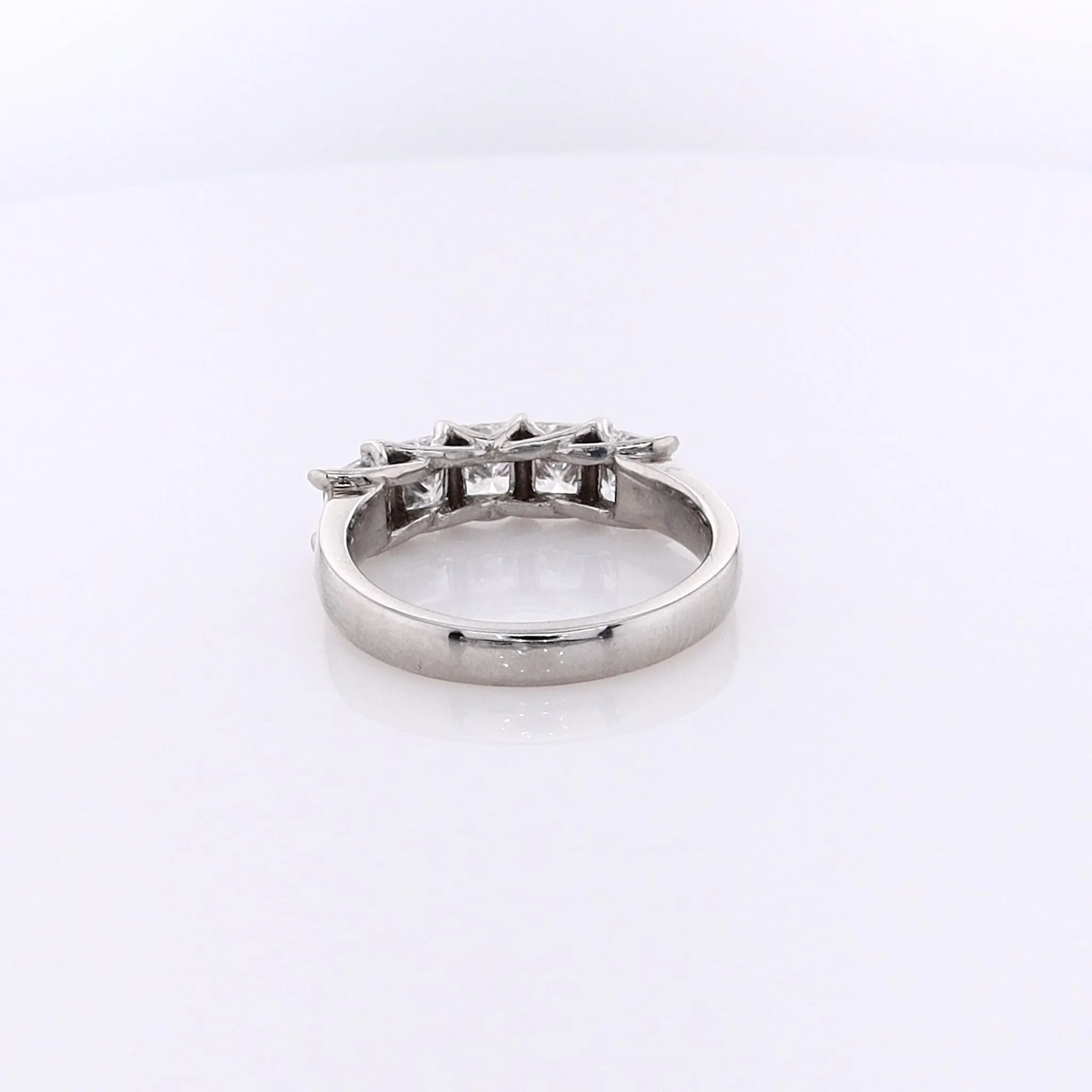 Estate Platinum Diamond Trellis Wedding Band