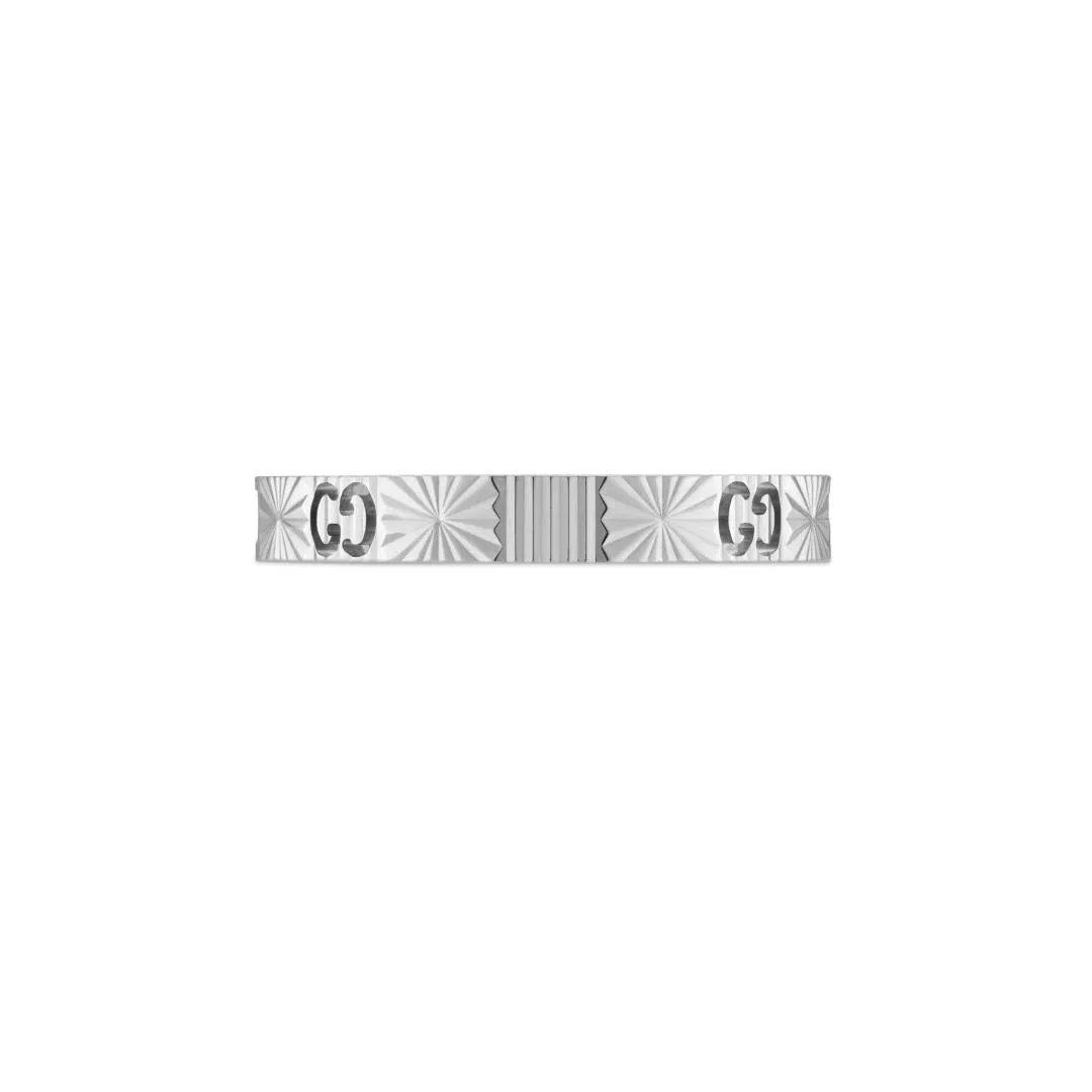 Gucci Icon 18ct White Gold Diamond Heart Band Ring D