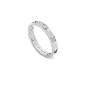 Gucci Icon 18ct White Gold Diamond Heart Band Ring D