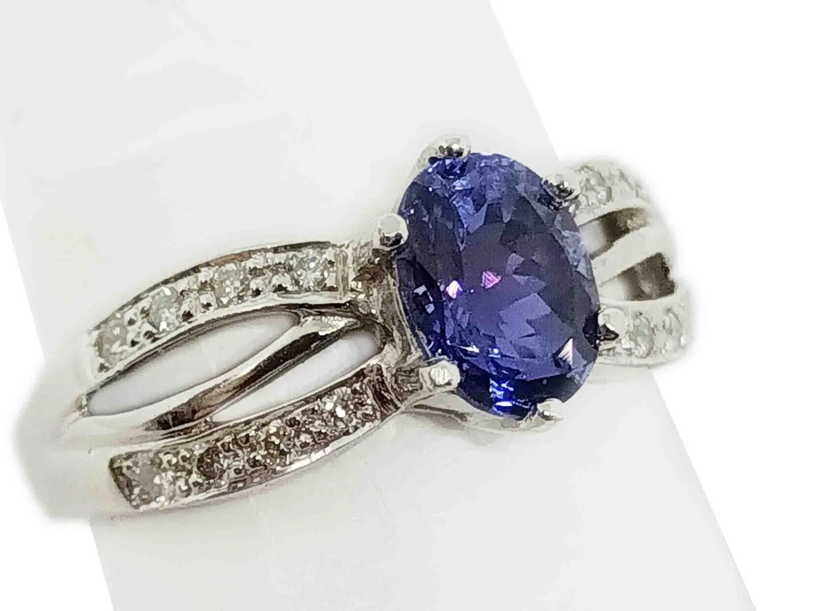 LeVian 1.75ct tw Tanzanite & Diamond Swirl Ring 14k White Gold Size 10.25