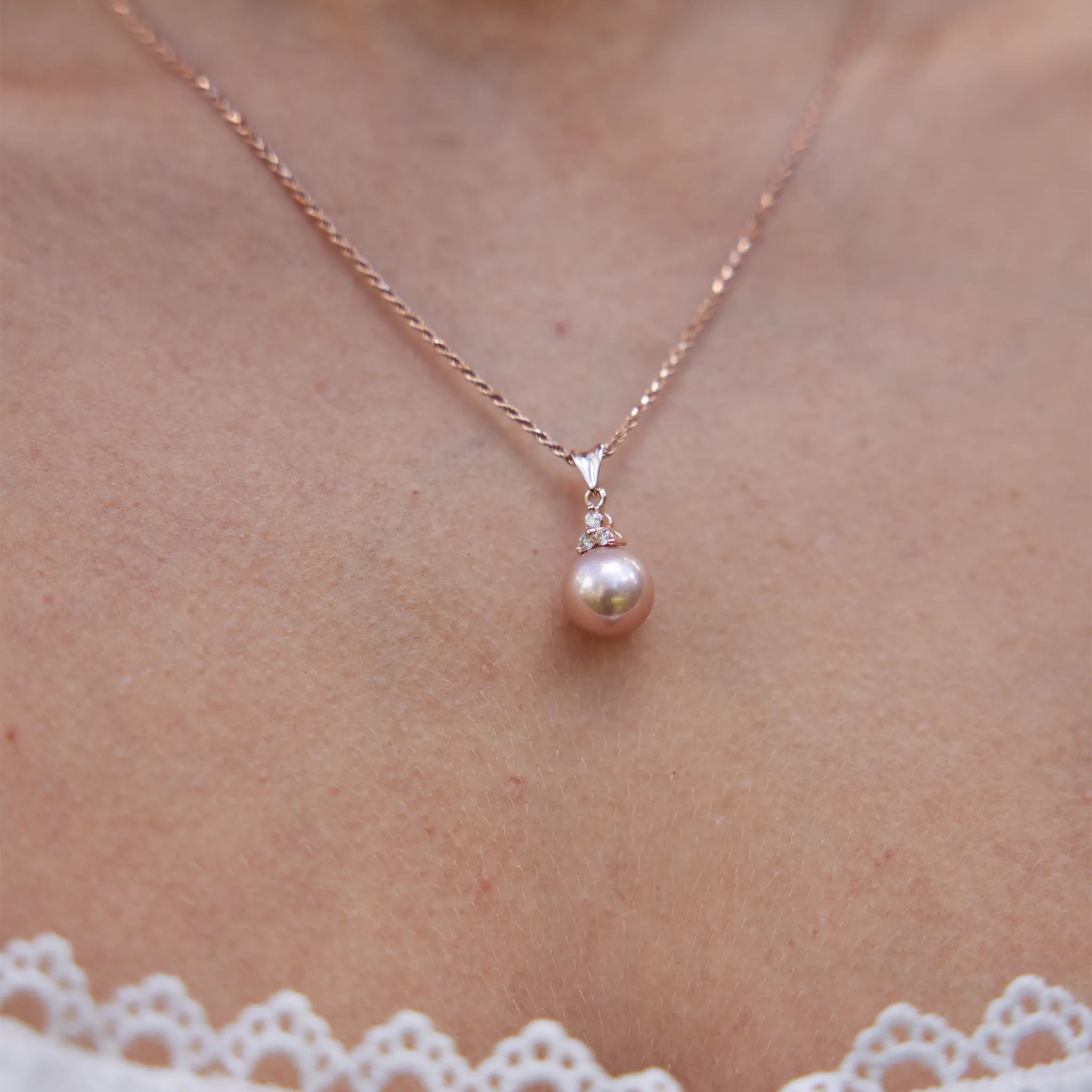 Pink Freshwater Pearl Pendant in Rose Gold with Diamonds - 10-11mm