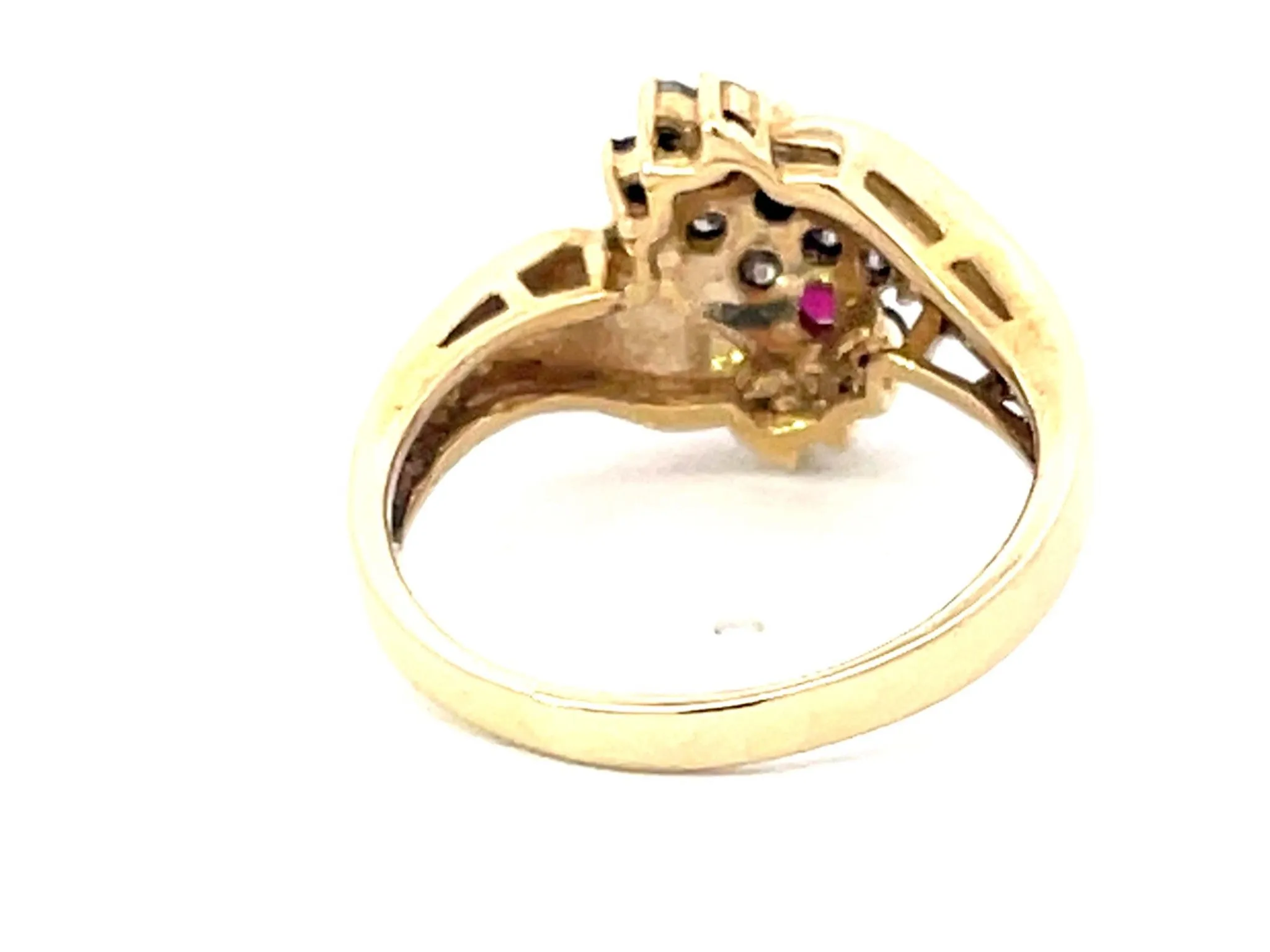 Ruby Diamond Cluster Twist Ring in 18k Yellow Gold