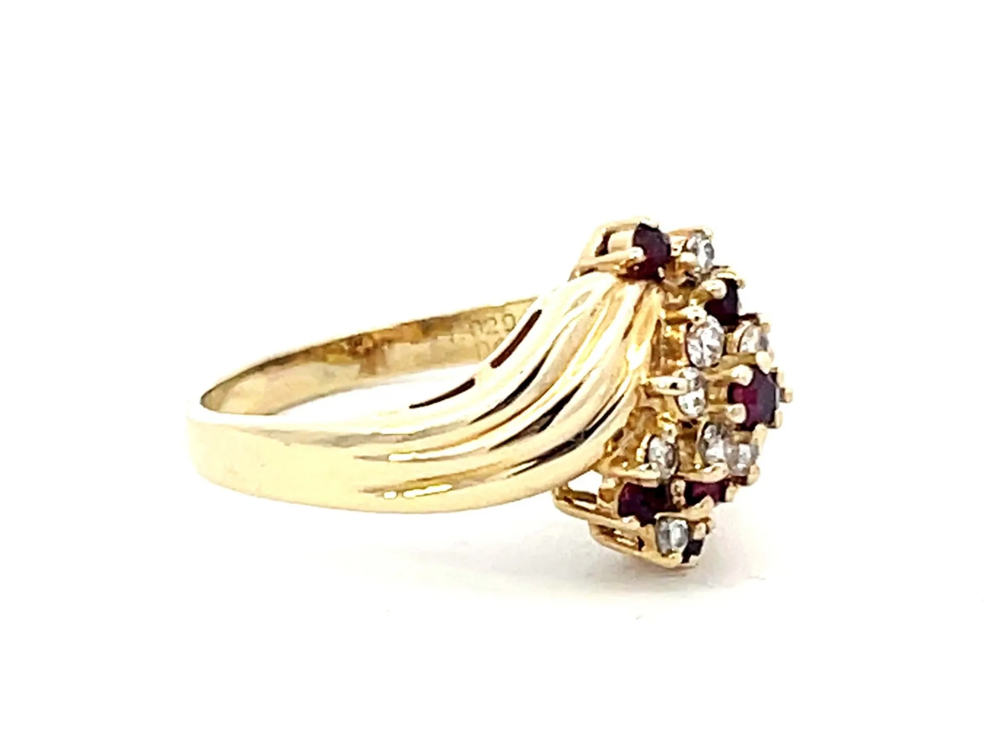 Ruby Diamond Cluster Twist Ring in 18k Yellow Gold