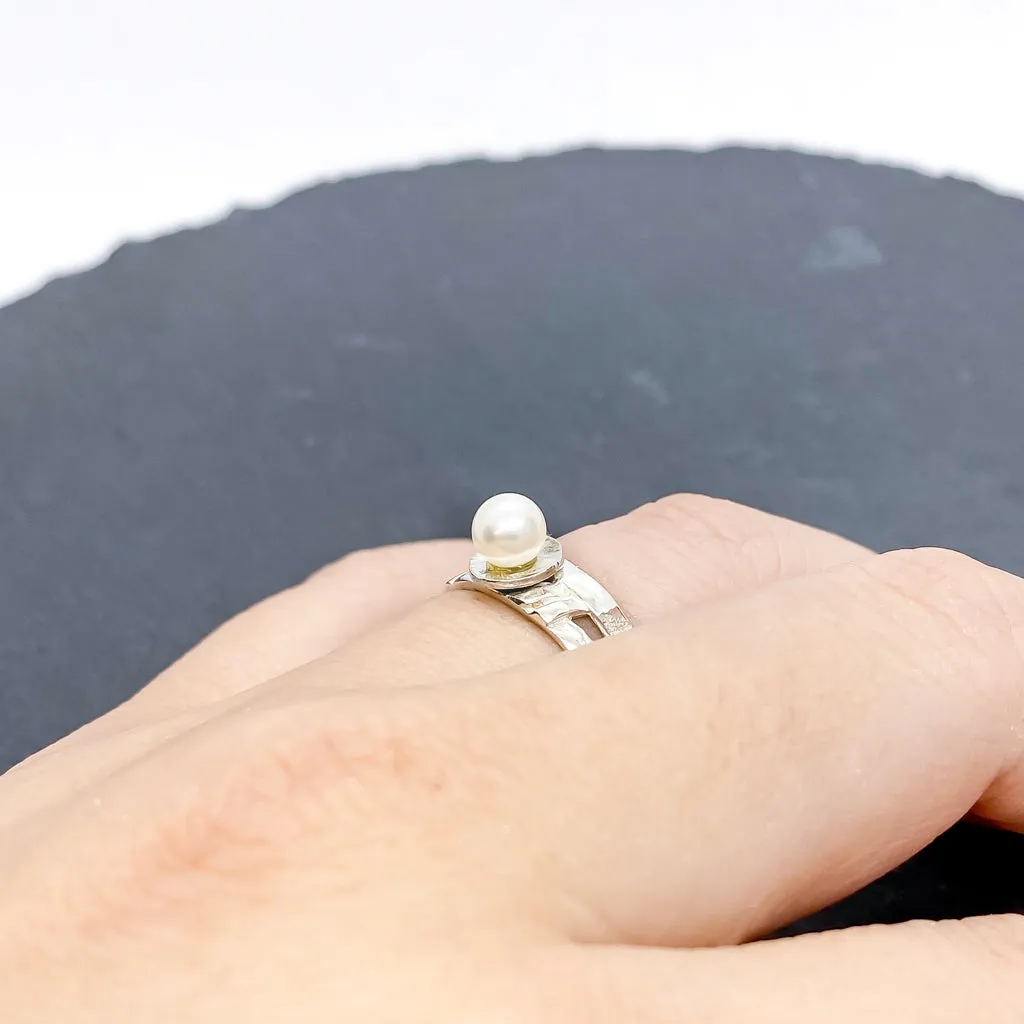 Skinny Woven Basket Pearl Ring