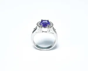 Tanzanite Oval Ring 2.22 cts